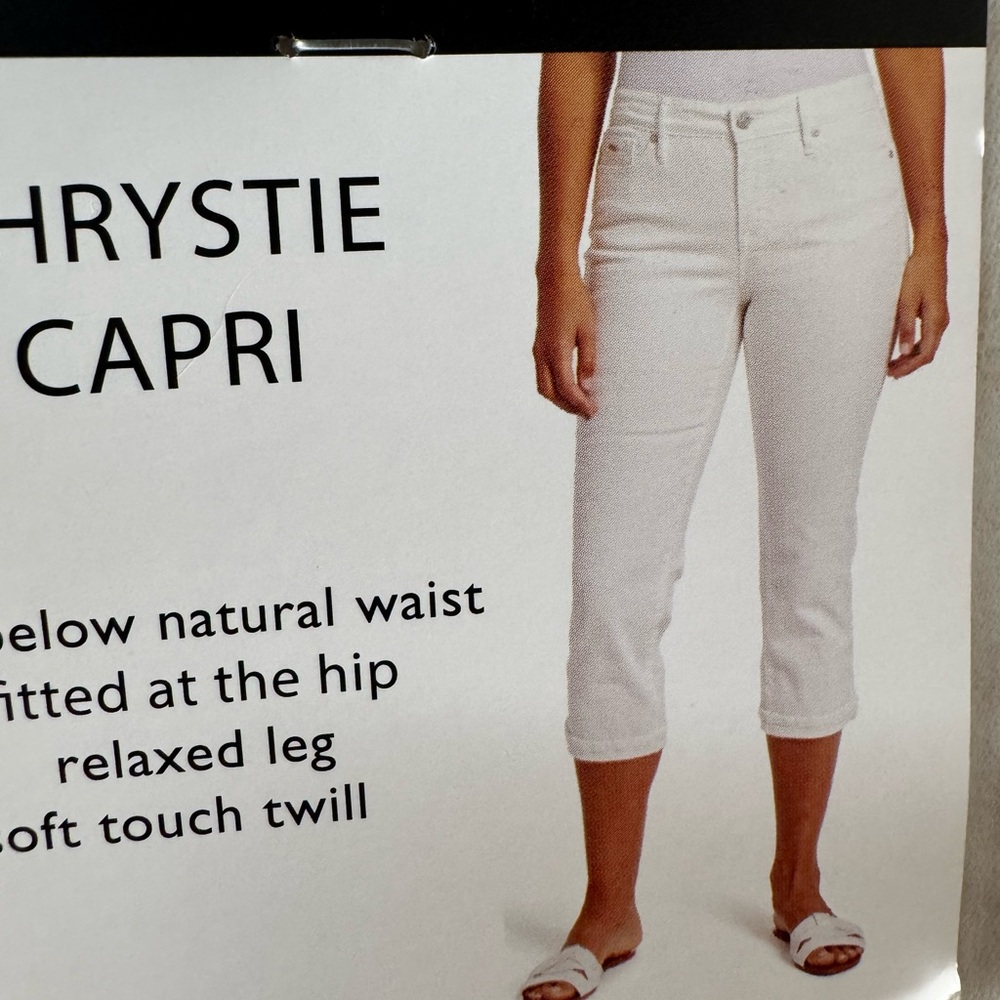 Capri Women’s White Capri Jeans
